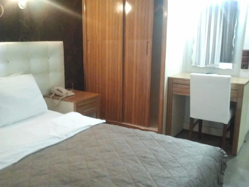 Hotel Kocaman 伊兹密尔 3*,  土耳其