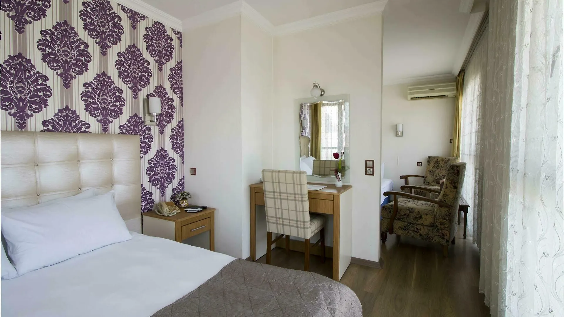 Hotel Kocaman 伊兹密尔